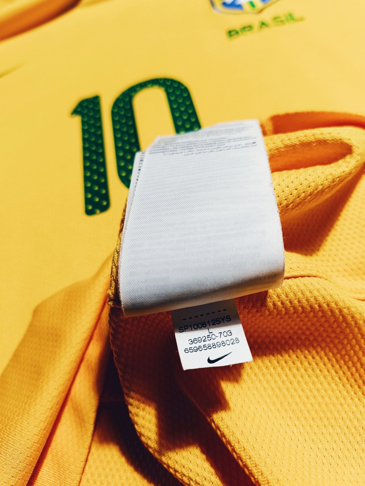 Brazil 2010 Home Kaka L