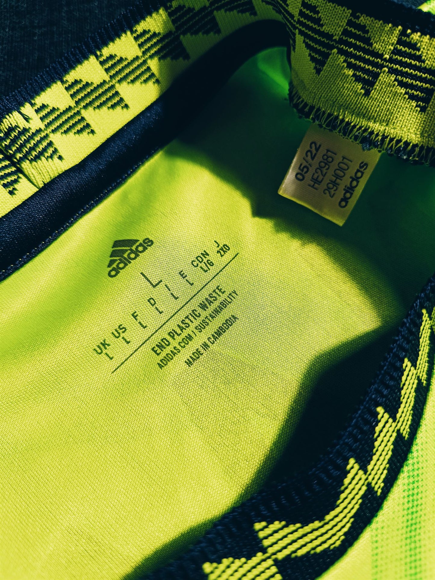 Manchester United 2022/23 Third Ronaldo L