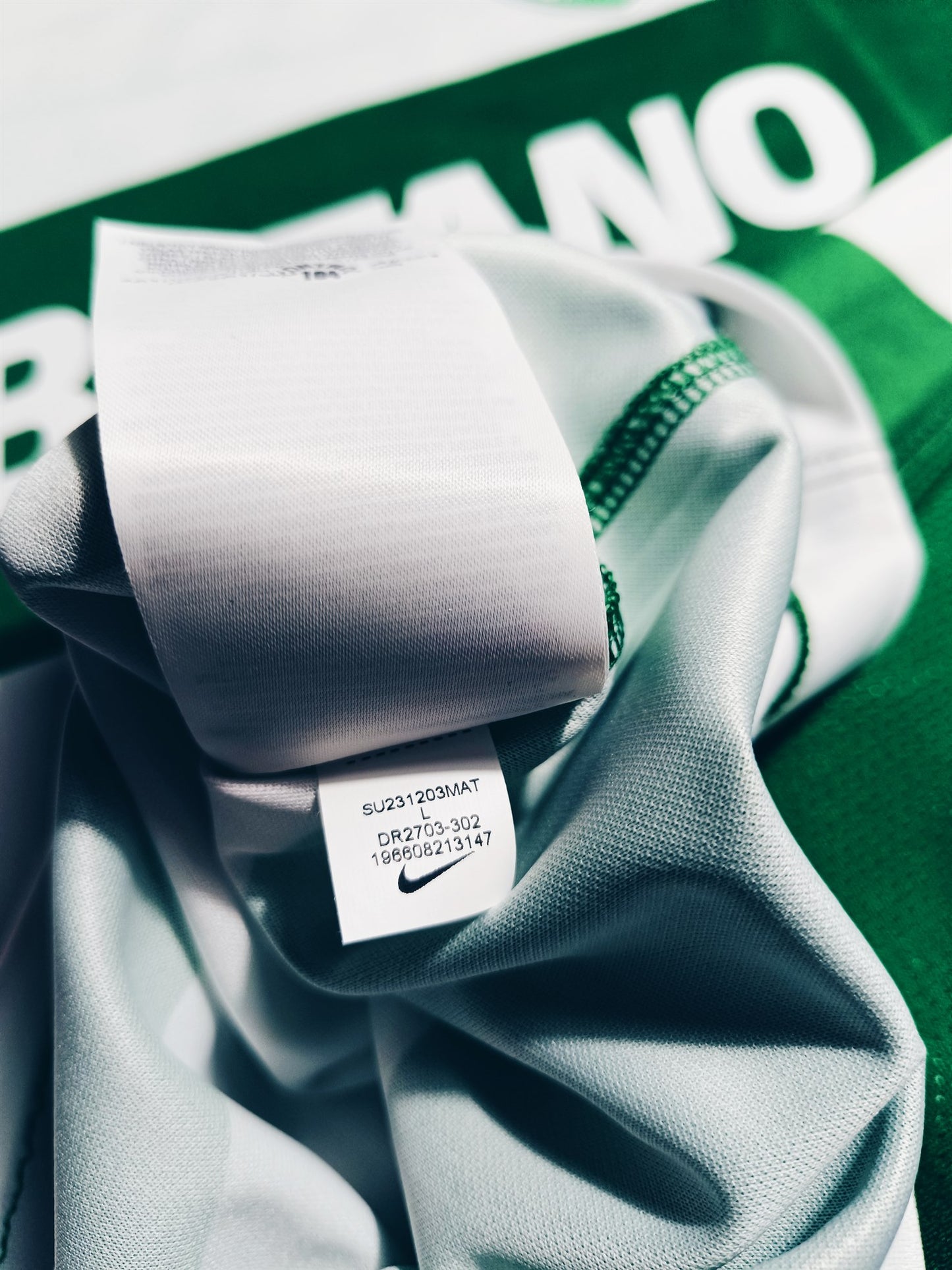 Sporting 2023/24 Home Hjulmand BNWT L
