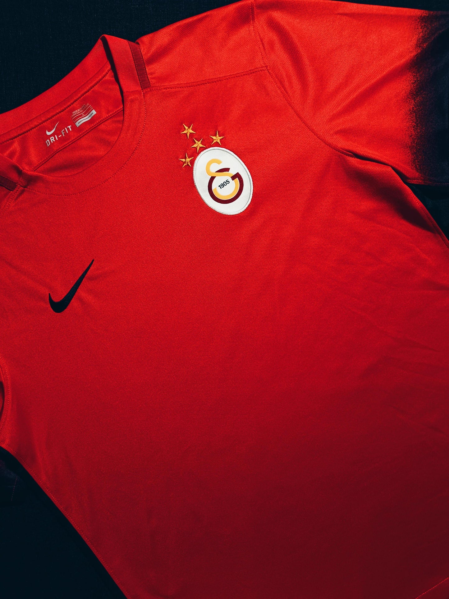 Galatasaray 2015/16 Third  L