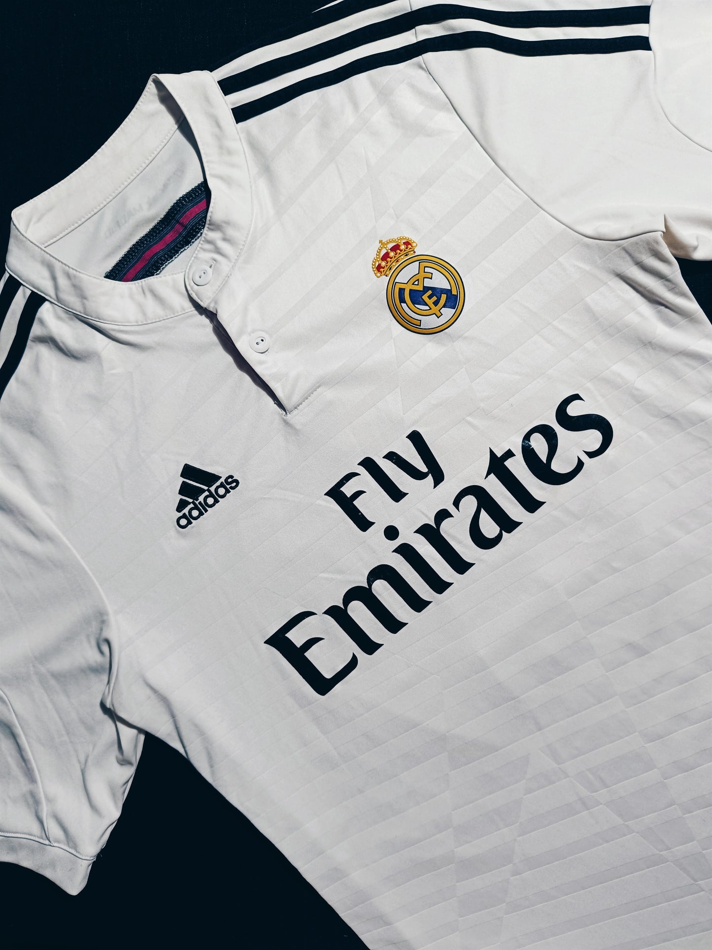 Real Madrid 2015/16 Home James M