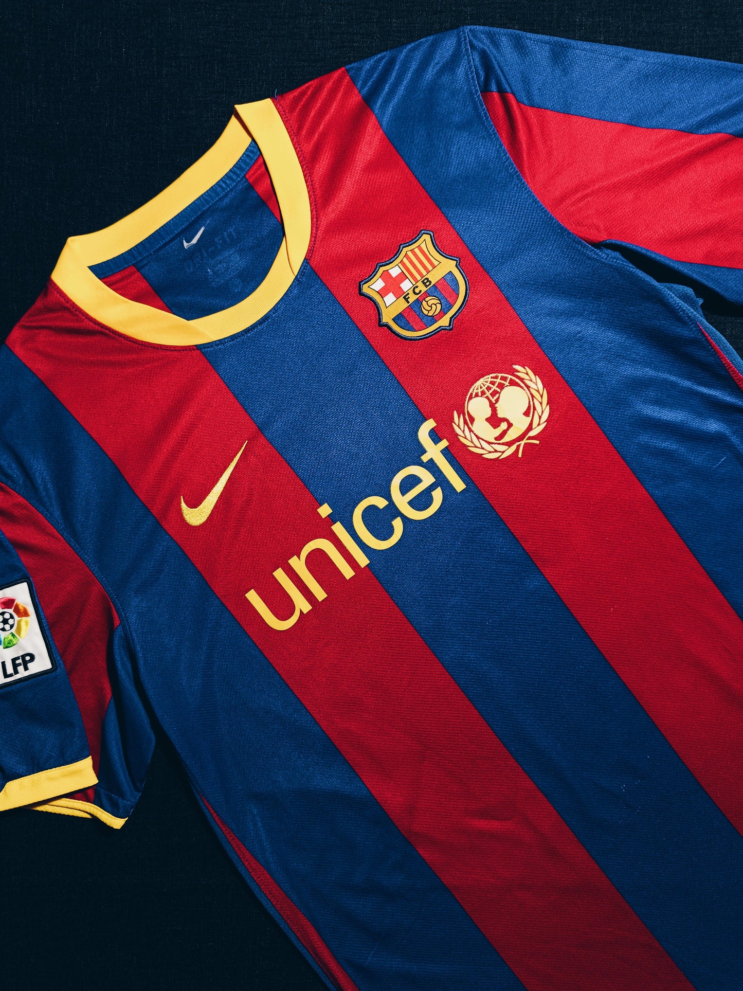 Barcelona 2010/11 Home Messi L