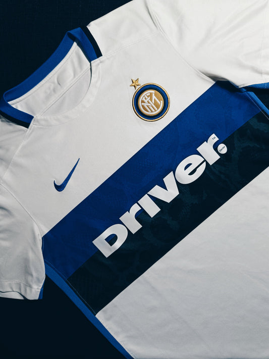 Inter 2015/16 Away M