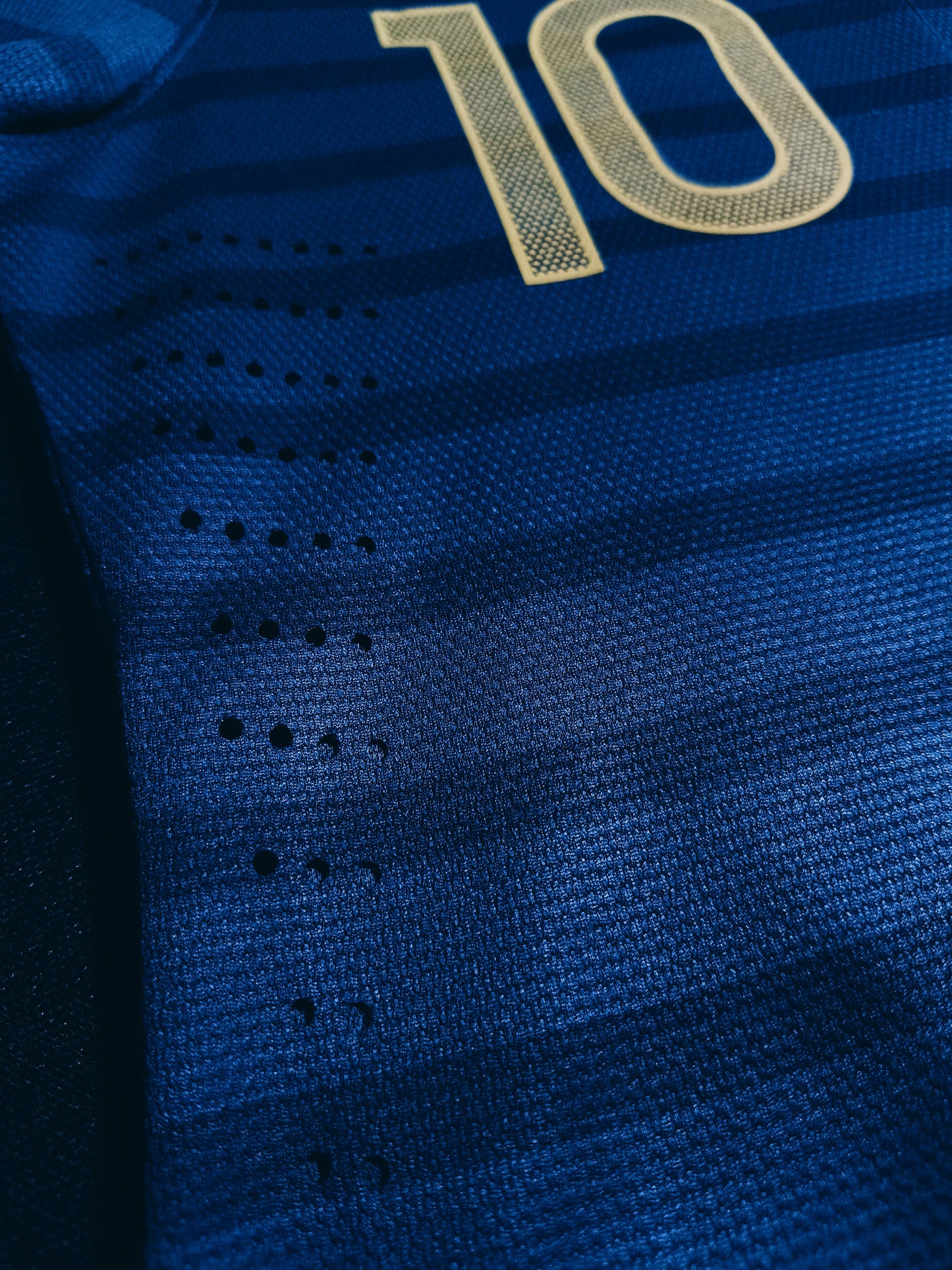 France 2011 Home Benzema Player Issue M