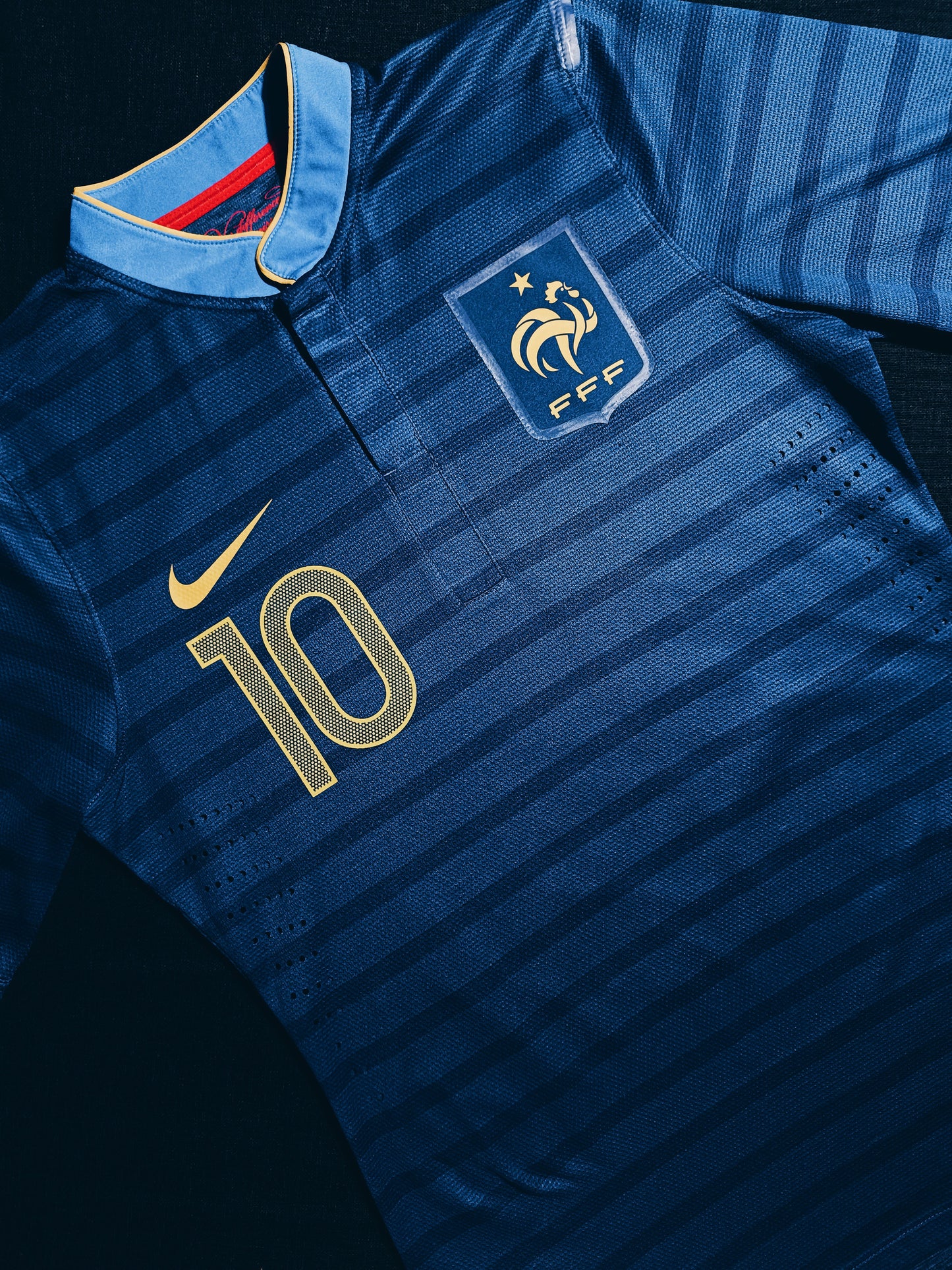 France 2011 Home Benzema Player Issue M