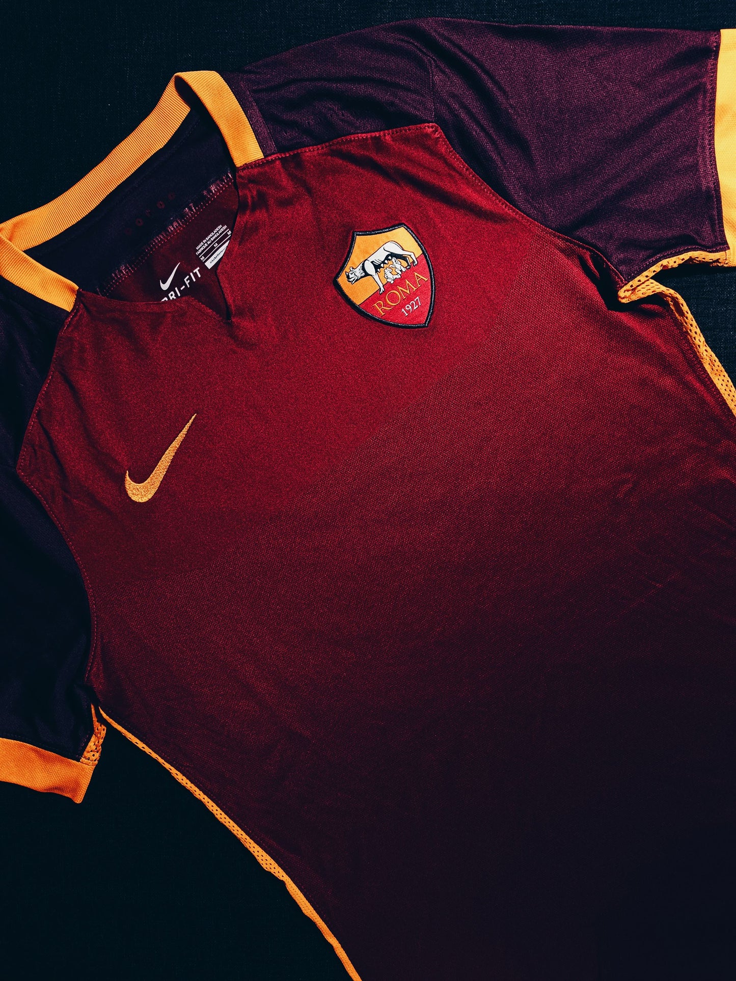 Roma 2015/16 Home Player Issue M