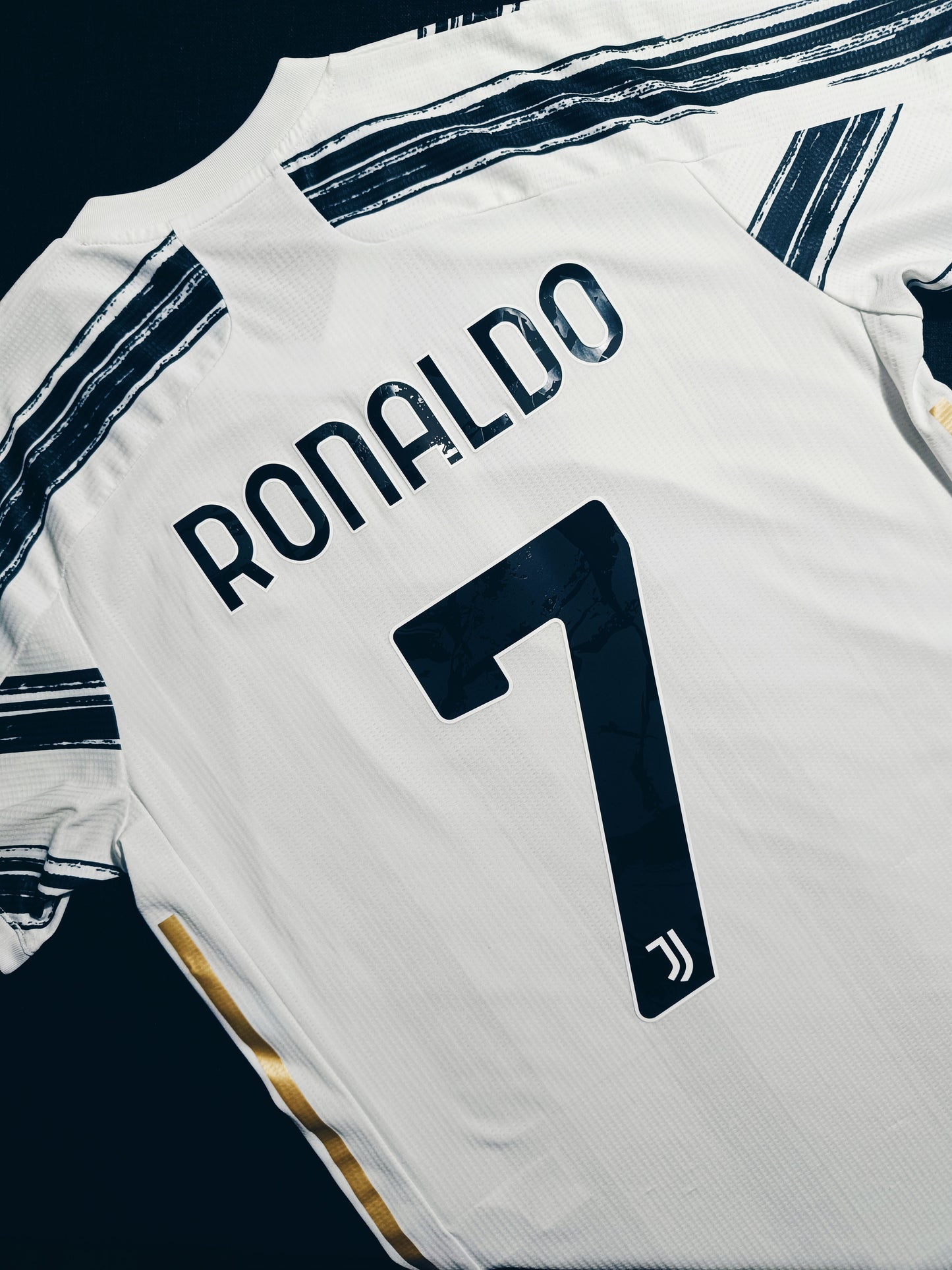 Juventus 2020/21 Home Ronaldo Player Issue M