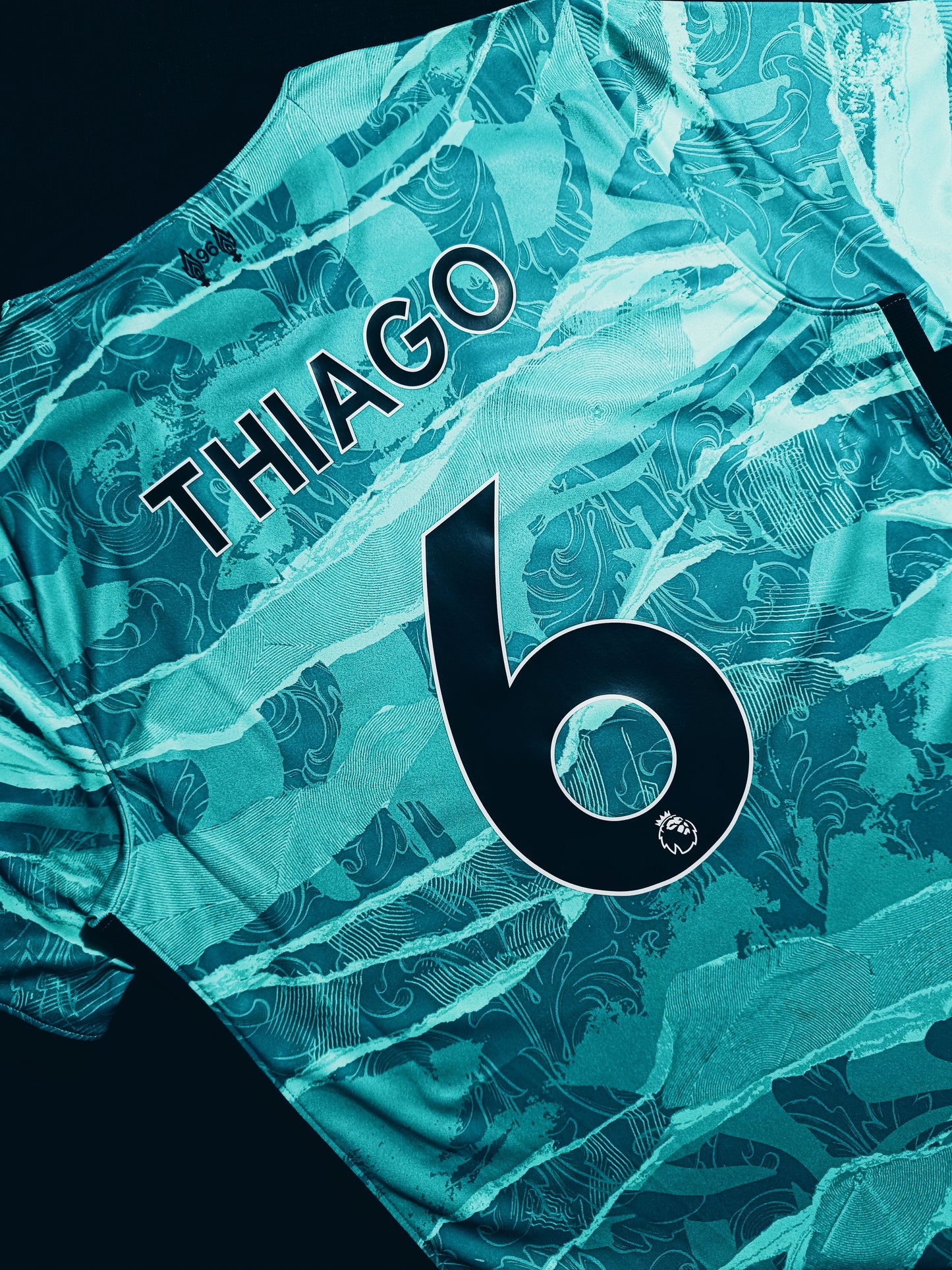 Liverpool 2020/21 Away Thiago M BNWT