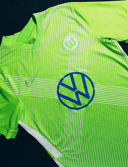 Wolfsburg 2020/21 Home M