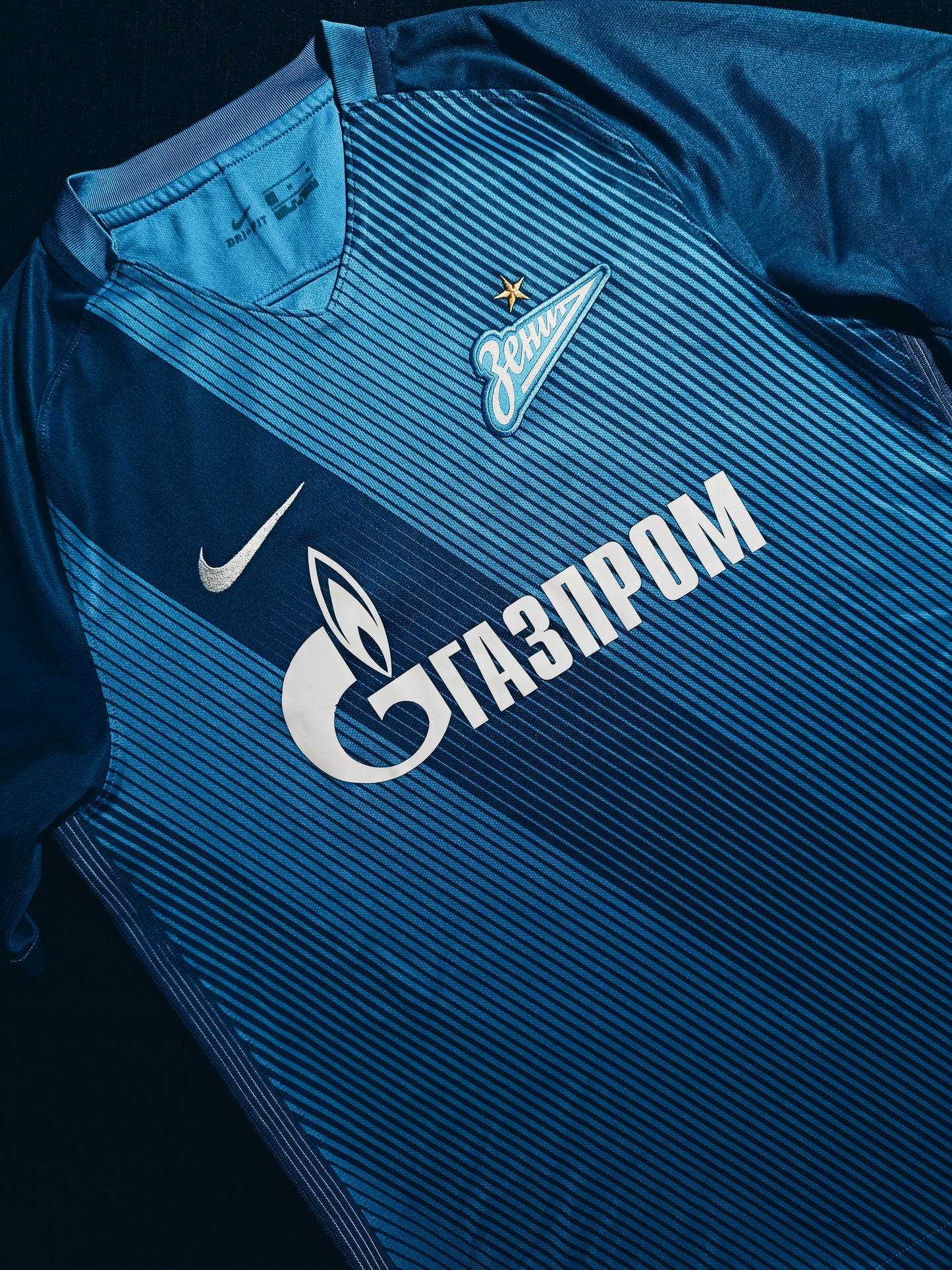 Zenit St. Petersburg 2016/17 Home M