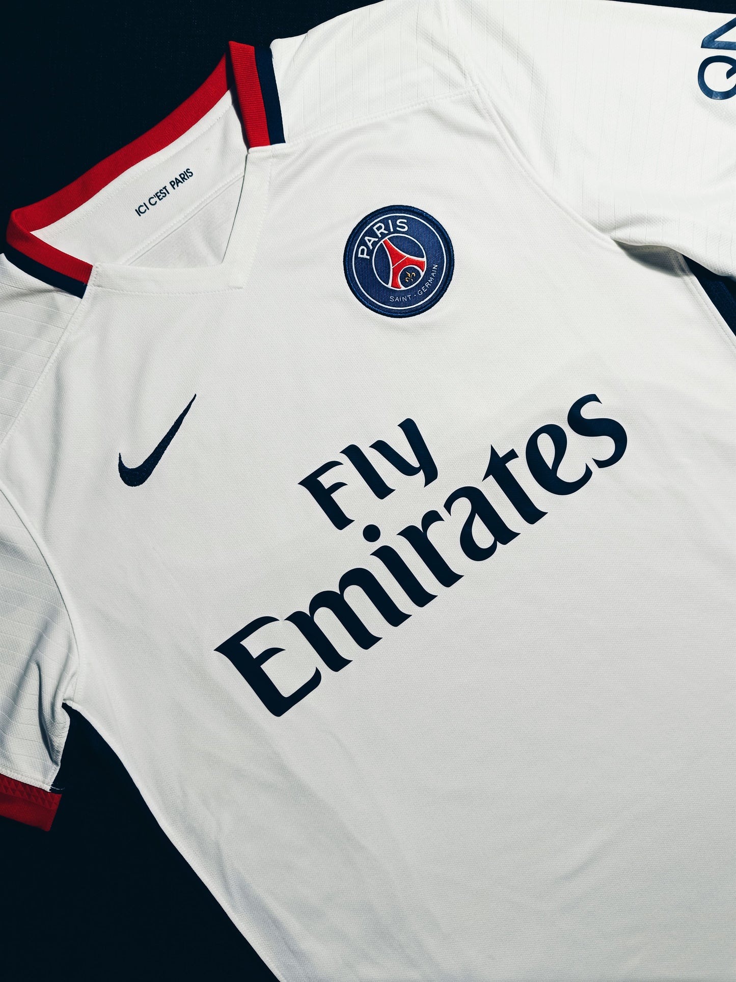 PSG 2015/16 Away M