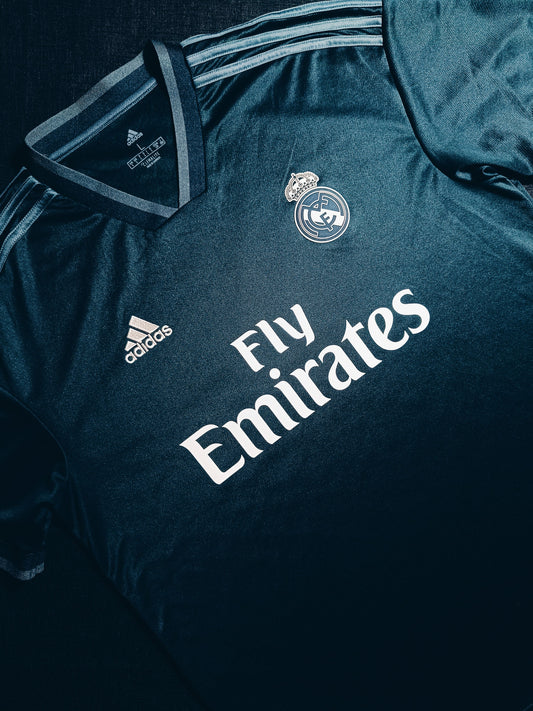 Real Madrid 2018/19 Away L