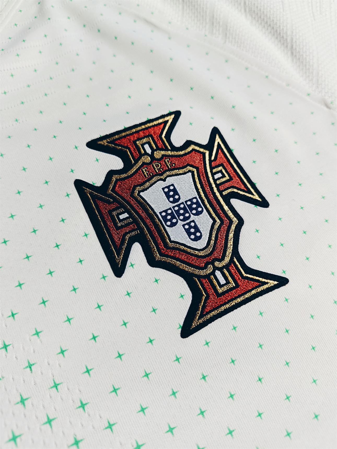 Portugal 2018 Away Ronaldo Player Issue M