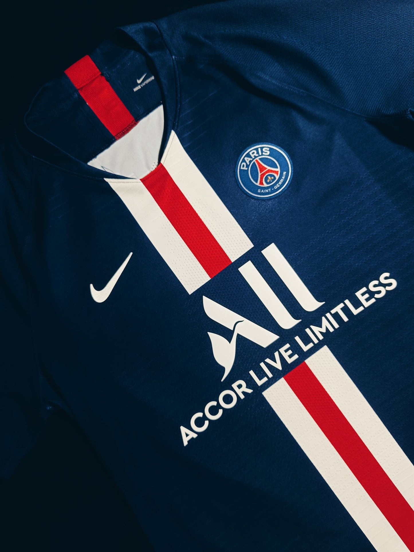 PSG 2019/20 Home Mbappé Player Issue L