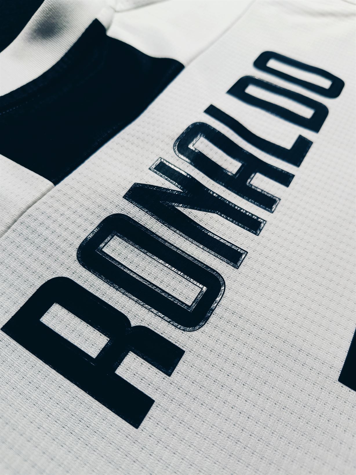 Juventus 2018/19 Home Ronaldo Player Issue M