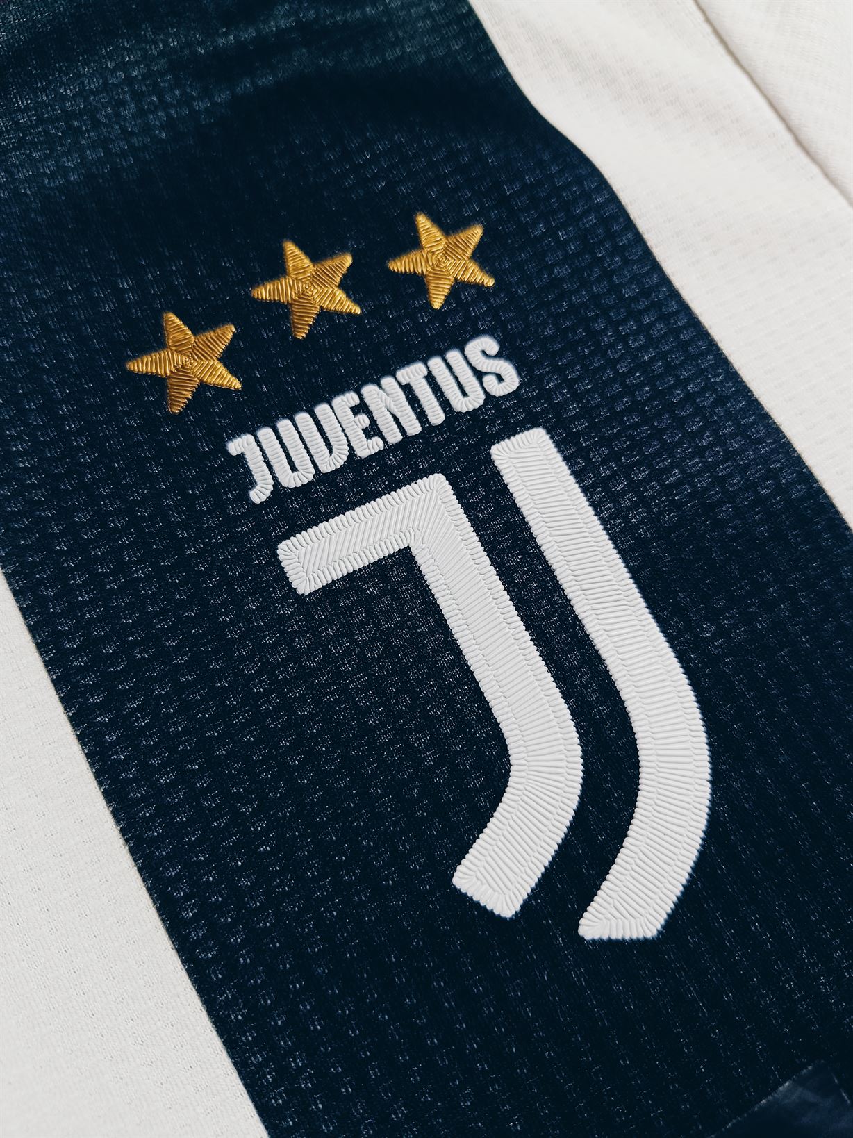 Juventus 2018/19 Home Ronaldo Player Issue M