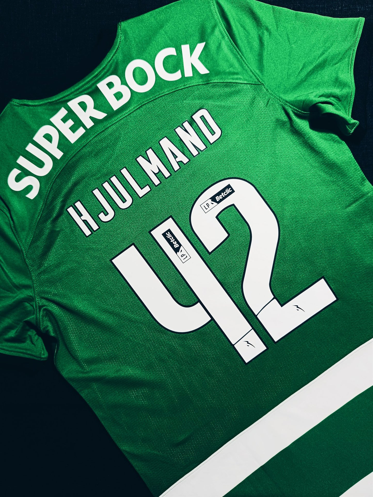 Sporting 2023/24 Home Hjulmand BNWT L