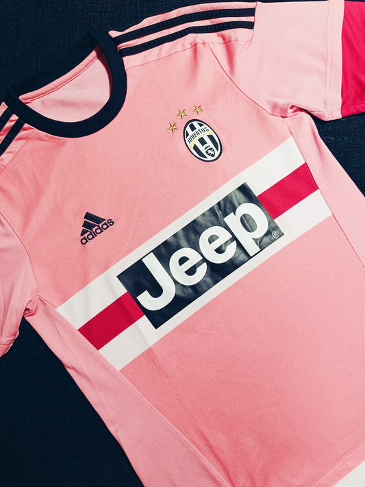 Juventus 2015/16 Away S