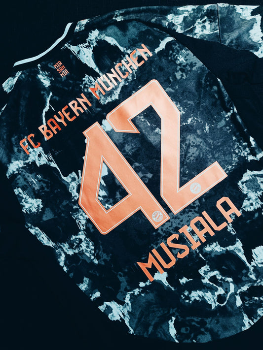 Bayern 2024/25 Away Musiala XL