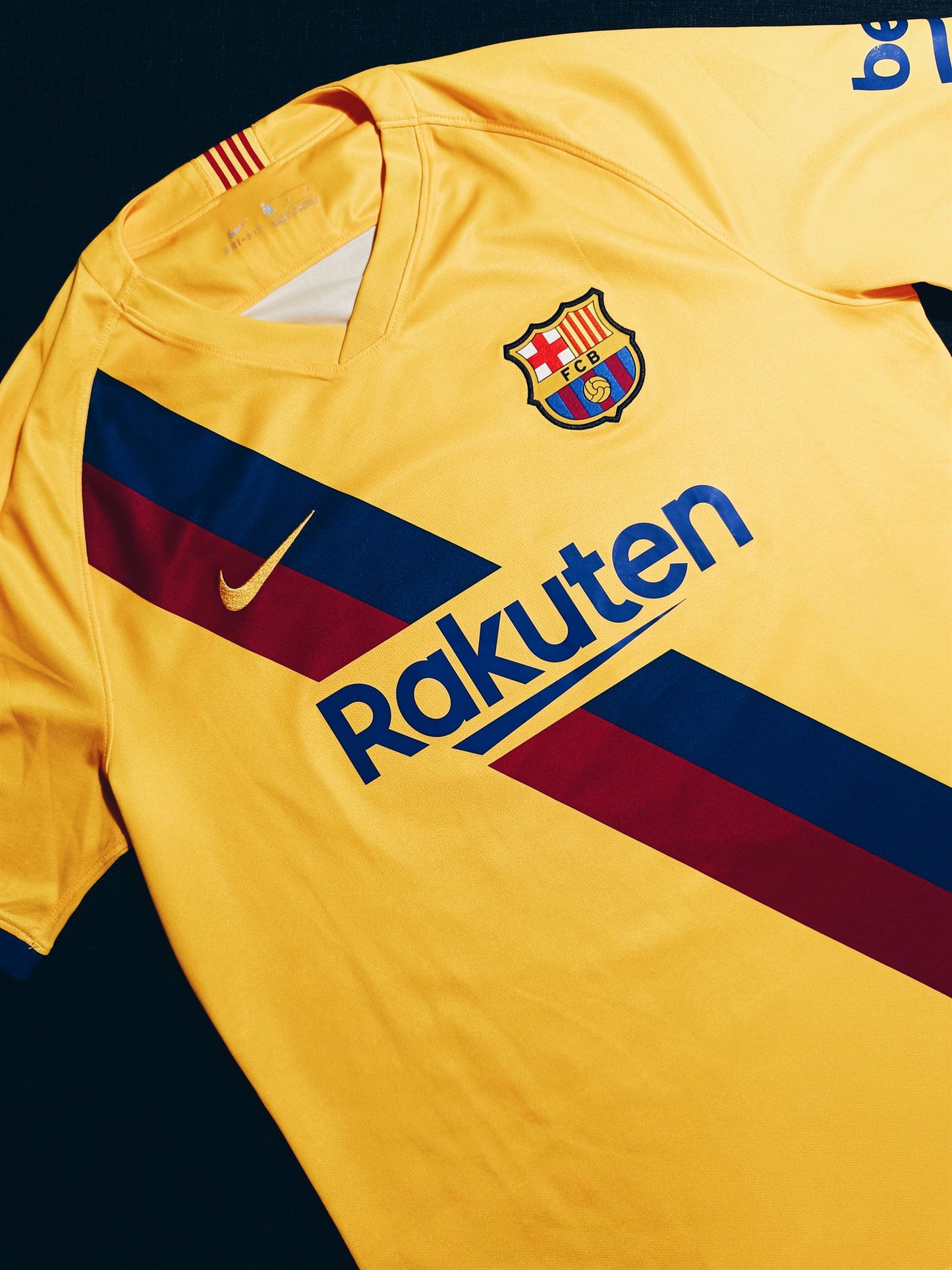 Barcelona 2019/20 Away Messi L