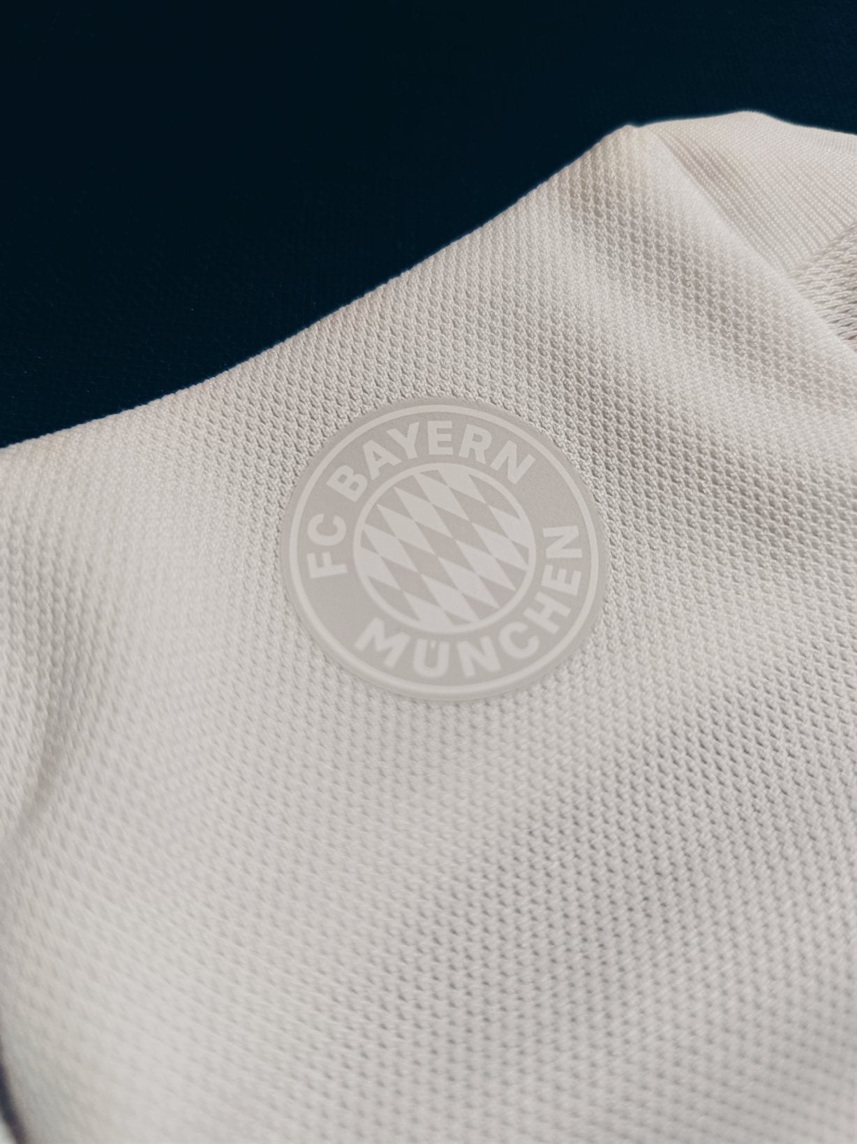 Bayern 2023/24 Third Kane L