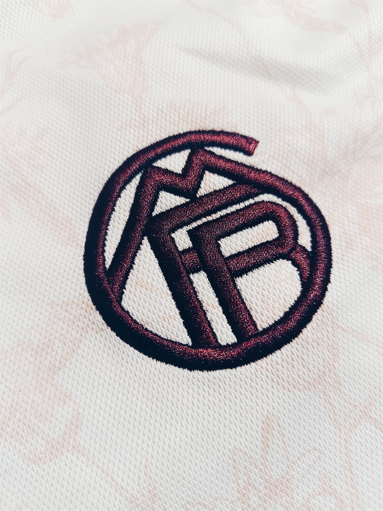 Bayern 2023/24 Third Kane L