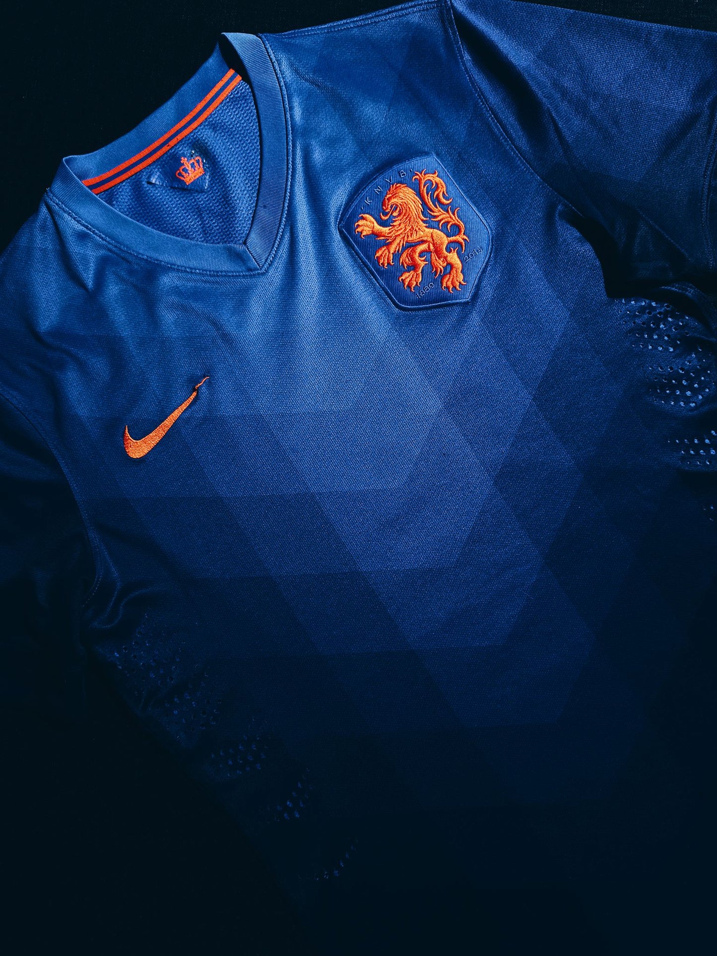 Netherlands 2014 Away Player Issue M
