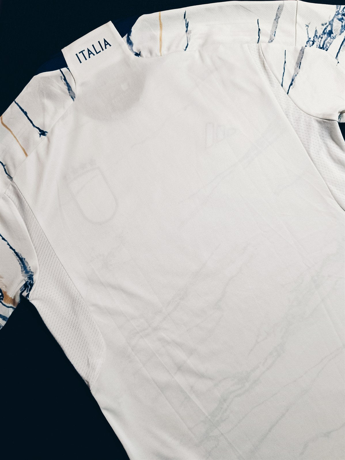 Italy 2023 Away M