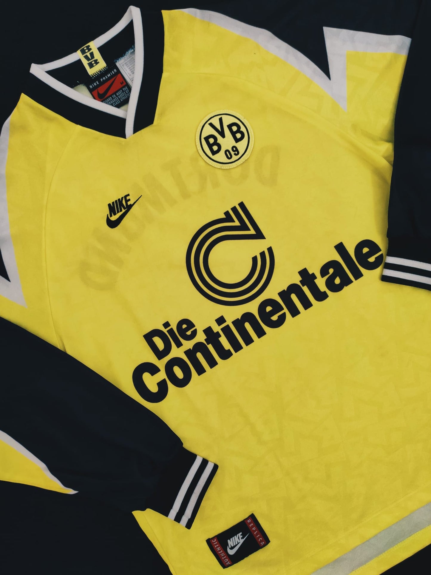 Borussia Dortmund 95/96 Home Long Sleeve M