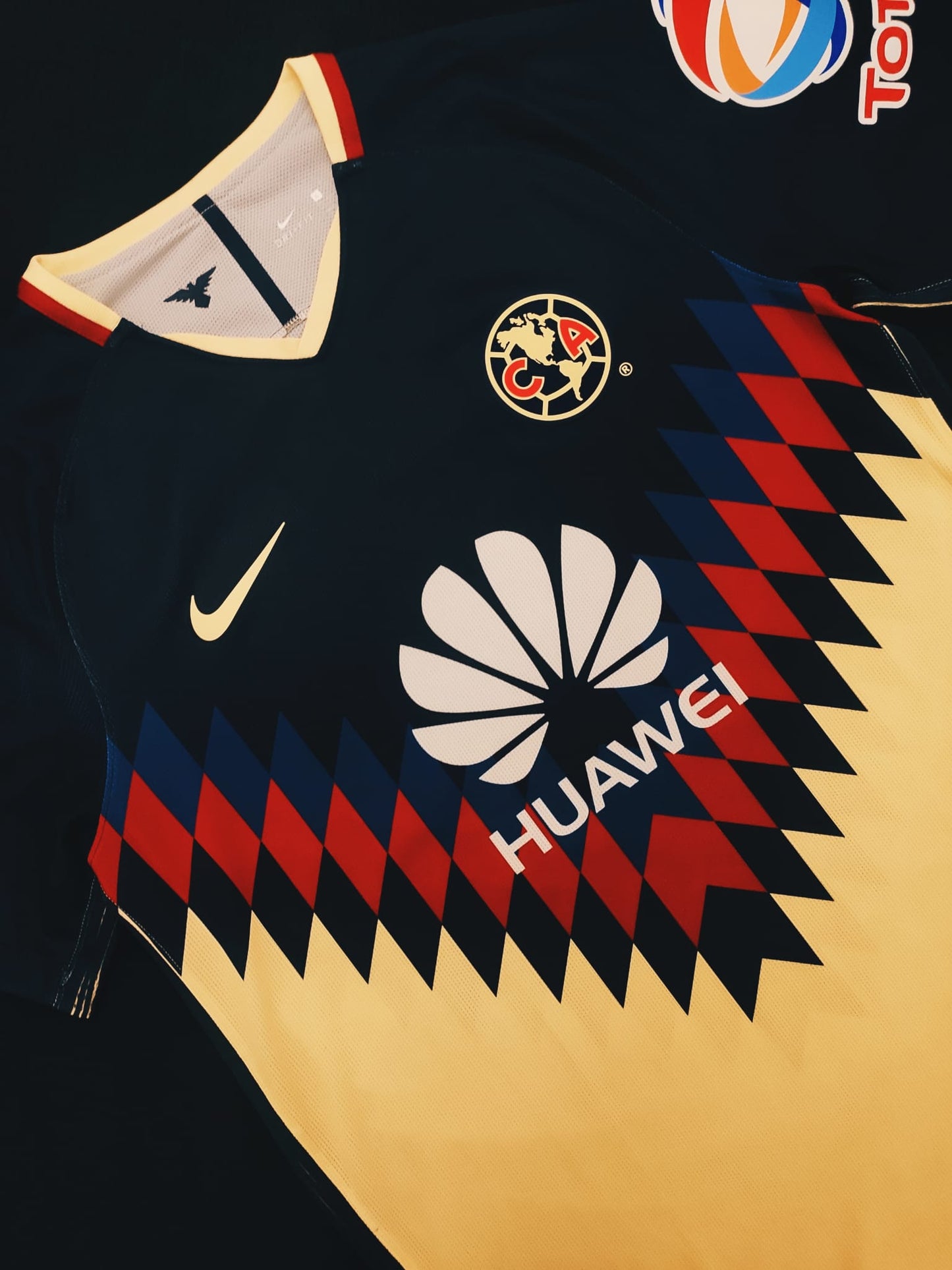 Club America 2017/18 Home Player Issue L