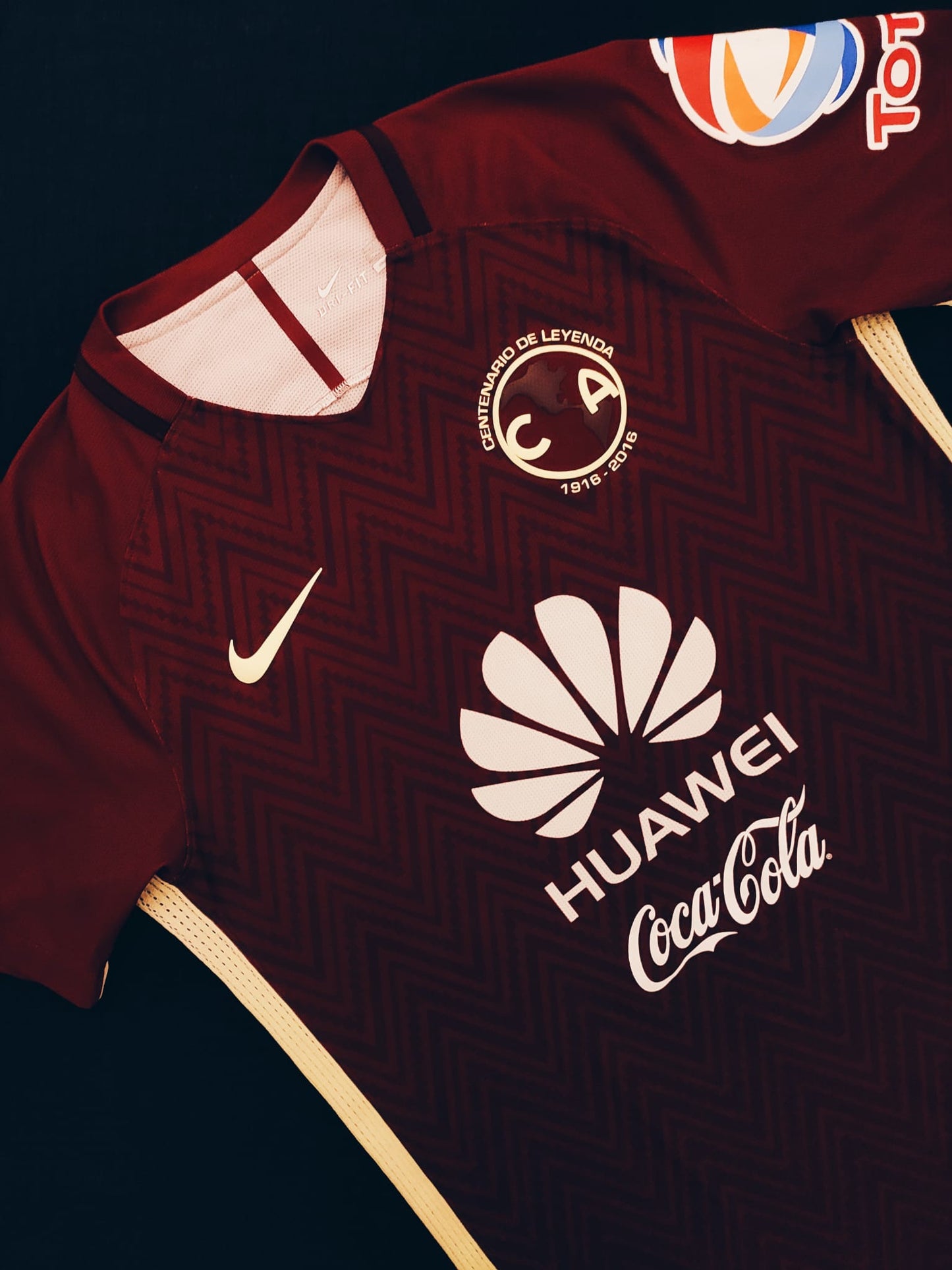 Club America 2016/17 Centenary Player Issue M